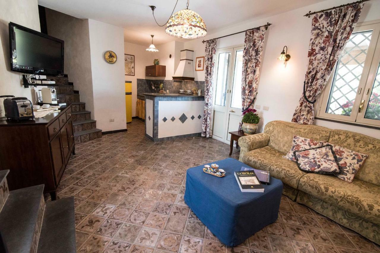 Villa Seacily Etna House Piedimonte Etneo Exterior foto